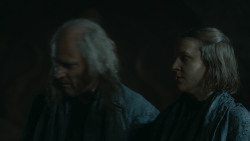 extant_GameOfThrones_3x10-Mhysa_2667
