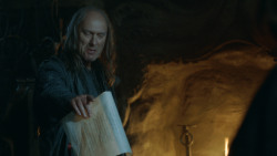extant_GameOfThrones_3x10-Mhysa_2679