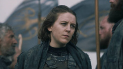 extant_GameOfThrones_3x10-Mhysa_2733