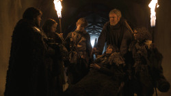 extant_GameOfThrones_3x10-Mhysa_2791