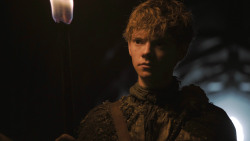 extant_GameOfThrones_3x10-Mhysa_2888