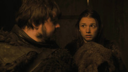 extant_GameOfThrones_3x10-Mhysa_2977