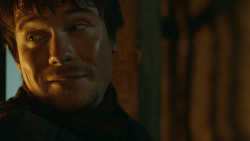 extant_GameOfThrones_3x10-Mhysa_3190