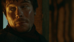 extant_GameOfThrones_3x10-Mhysa_3195