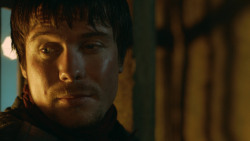 extant_GameOfThrones_3x10-Mhysa_3261