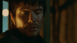 extant_GameOfThrones_3x10-Mhysa_3336
