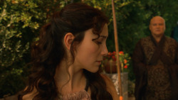 extant_GameOfThrones_3x10-Mhysa_3378