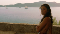 extant_GameOfThrones_3x10-Mhysa_3389
