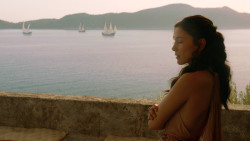 extant_GameOfThrones_3x10-Mhysa_3390