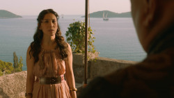 extant_GameOfThrones_3x10-Mhysa_3449