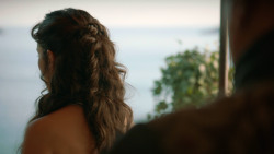 extant_GameOfThrones_3x10-Mhysa_3502