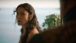 extant_GameOfThrones_3x10-Mhysa_3503