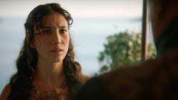 extant_GameOfThrones_3x10-Mhysa_3506
