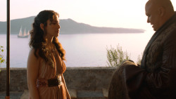 extant_GameOfThrones_3x10-Mhysa_3524
