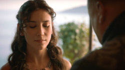 extant_GameOfThrones_3x10-Mhysa_3551