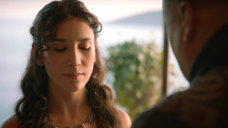 extant_GameOfThrones_3x10-Mhysa_3553