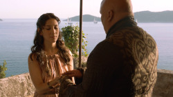 extant_GameOfThrones_3x10-Mhysa_3570