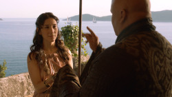 extant_GameOfThrones_3x10-Mhysa_3572