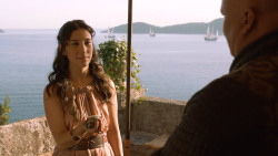 extant_GameOfThrones_3x10-Mhysa_3574