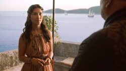 extant_GameOfThrones_3x10-Mhysa_3599