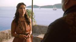 extant_GameOfThrones_3x10-Mhysa_3601