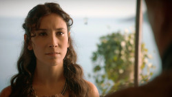 extant_GameOfThrones_3x10-Mhysa_3618