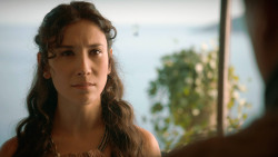 extant_GameOfThrones_3x10-Mhysa_3647