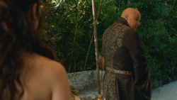 extant_GameOfThrones_3x10-Mhysa_3666