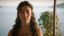 extant_GameOfThrones_3x10-Mhysa_3680