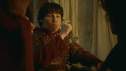 extant_GameOfThrones_3x10-Mhysa_3730
