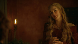 extant_GameOfThrones_3x10-Mhysa_3795