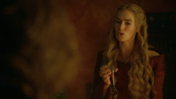 extant_GameOfThrones_3x10-Mhysa_3827