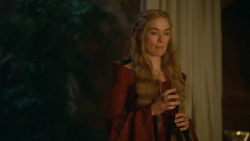 extant_GameOfThrones_3x10-Mhysa_3986