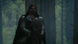 extant_GameOfThrones_3x10-Mhysa_4059