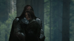 extant_GameOfThrones_3x10-Mhysa_4066