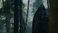 extant_GameOfThrones_3x10-Mhysa_4076