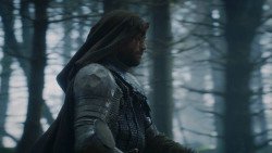 extant_GameOfThrones_3x10-Mhysa_4104