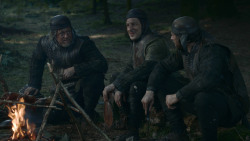 extant_GameOfThrones_3x10-Mhysa_4109