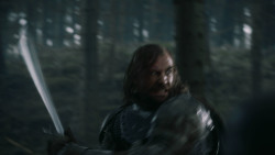 extant_GameOfThrones_3x10-Mhysa_4210