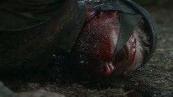 extant_GameOfThrones_3x10-Mhysa_4251