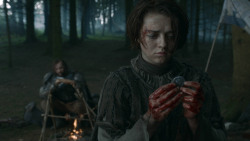 extant_GameOfThrones_3x10-Mhysa_4285