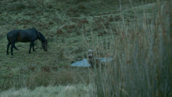 extant_GameOfThrones_3x10-Mhysa_4305