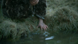 extant_GameOfThrones_3x10-Mhysa_4310