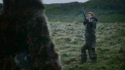 extant_GameOfThrones_3x10-Mhysa_4346