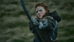 extant_GameOfThrones_3x10-Mhysa_4372
