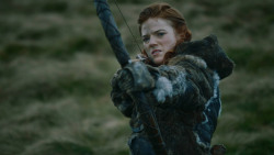 extant_GameOfThrones_3x10-Mhysa_4386