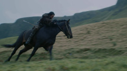 extant_GameOfThrones_3x10-Mhysa_4469