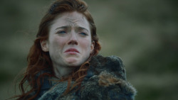 extant_GameOfThrones_3x10-Mhysa_4489
