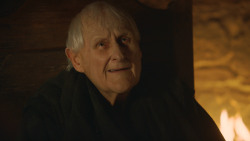 extant_GameOfThrones_3x10-Mhysa_4559