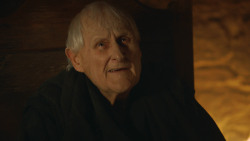 extant_GameOfThrones_3x10-Mhysa_4561